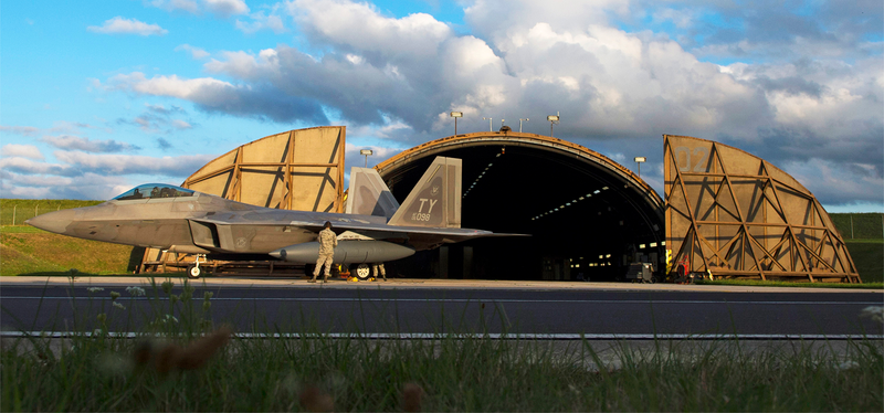 Illustration for article titled F-22 Raptors Descend On Europe In Historic Deployment